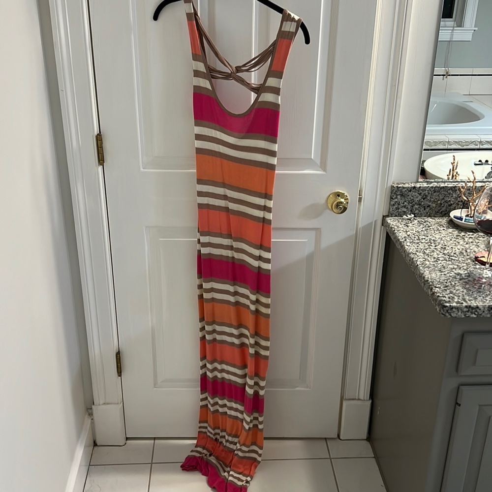 Arden b maxi, size small